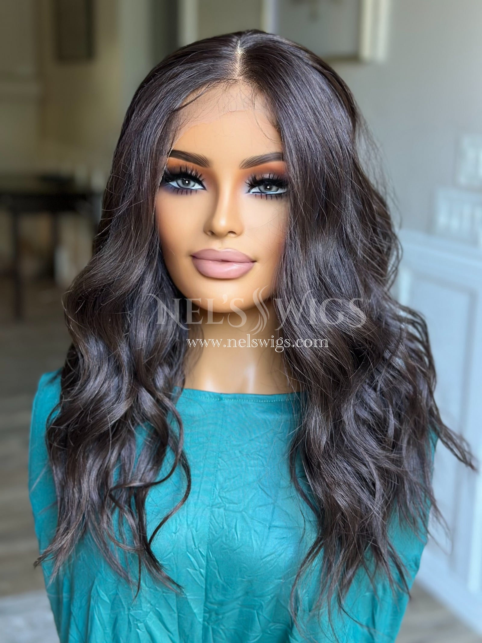 Ariana 04 - Medium Brunette