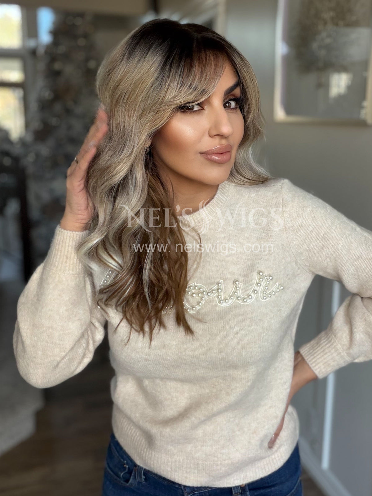 Vasie 01 - Sandy Blonde and Reddish Brown