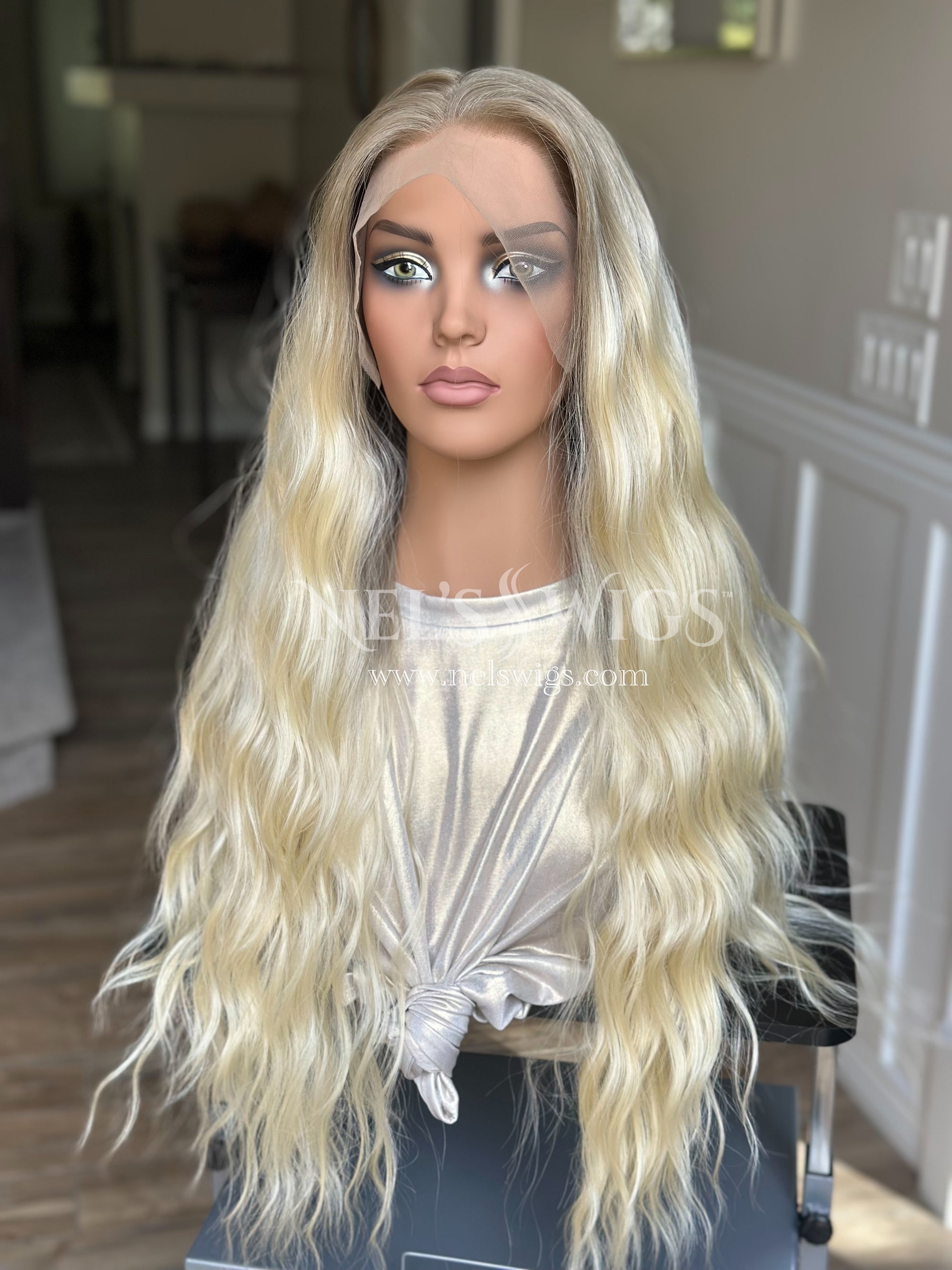 Jean 10 - Soft Bleach Blonde