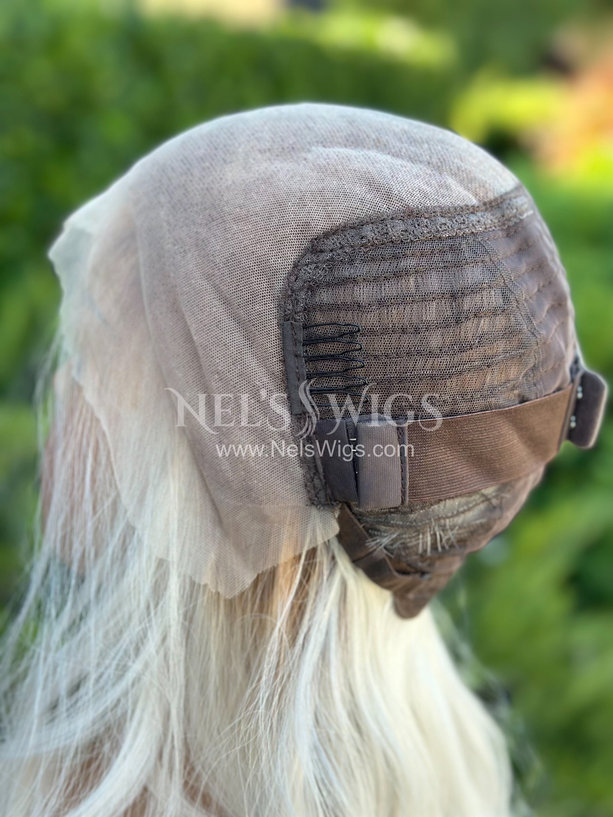 Reese -  Icy Blonde with Dark Dirty Blonde Roots / Large Cap