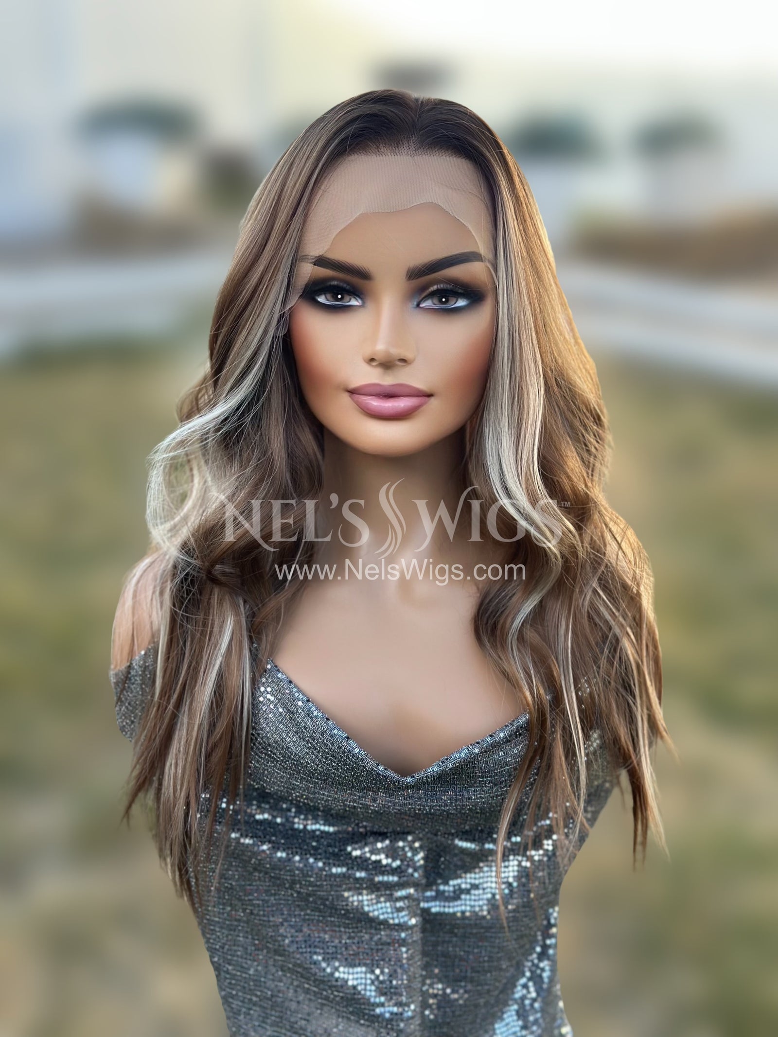 Nora 02 - Warm Brunette with Highlights