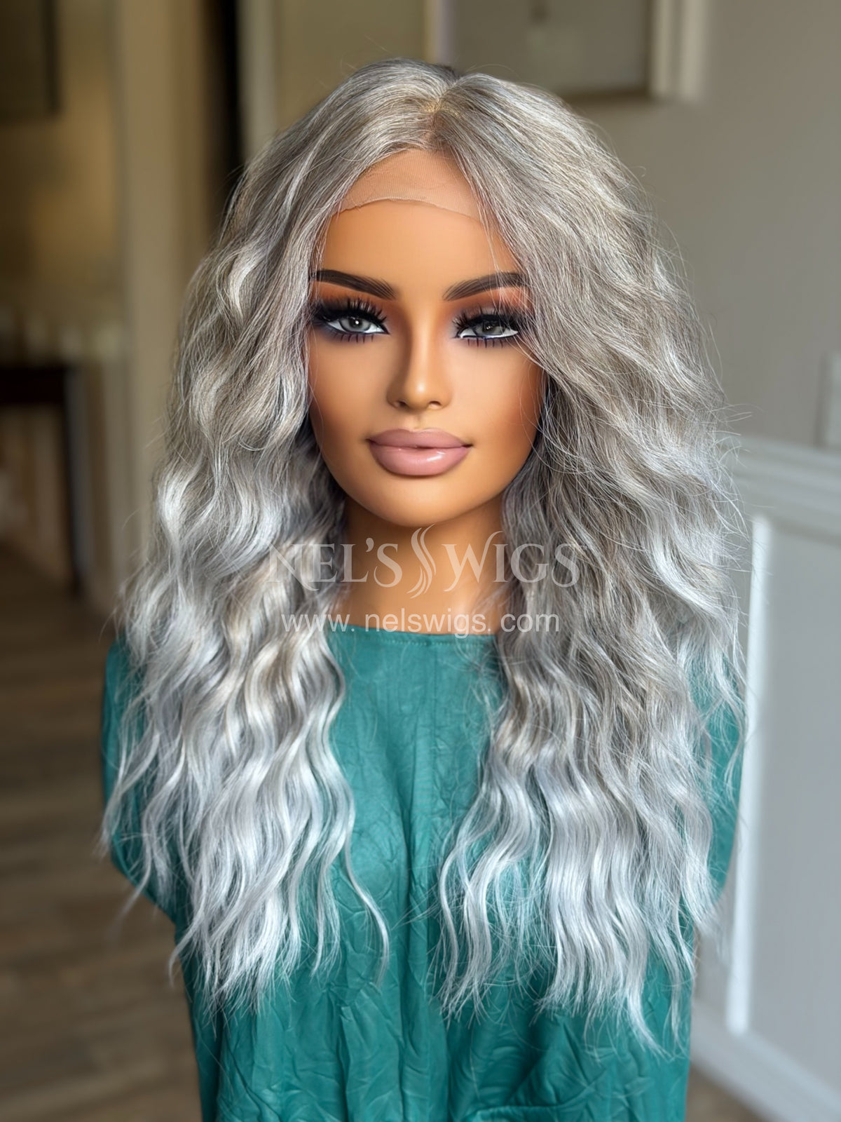 Ocean 02 - 23" - Silver and Smokey Beige Blend (Denise Release)