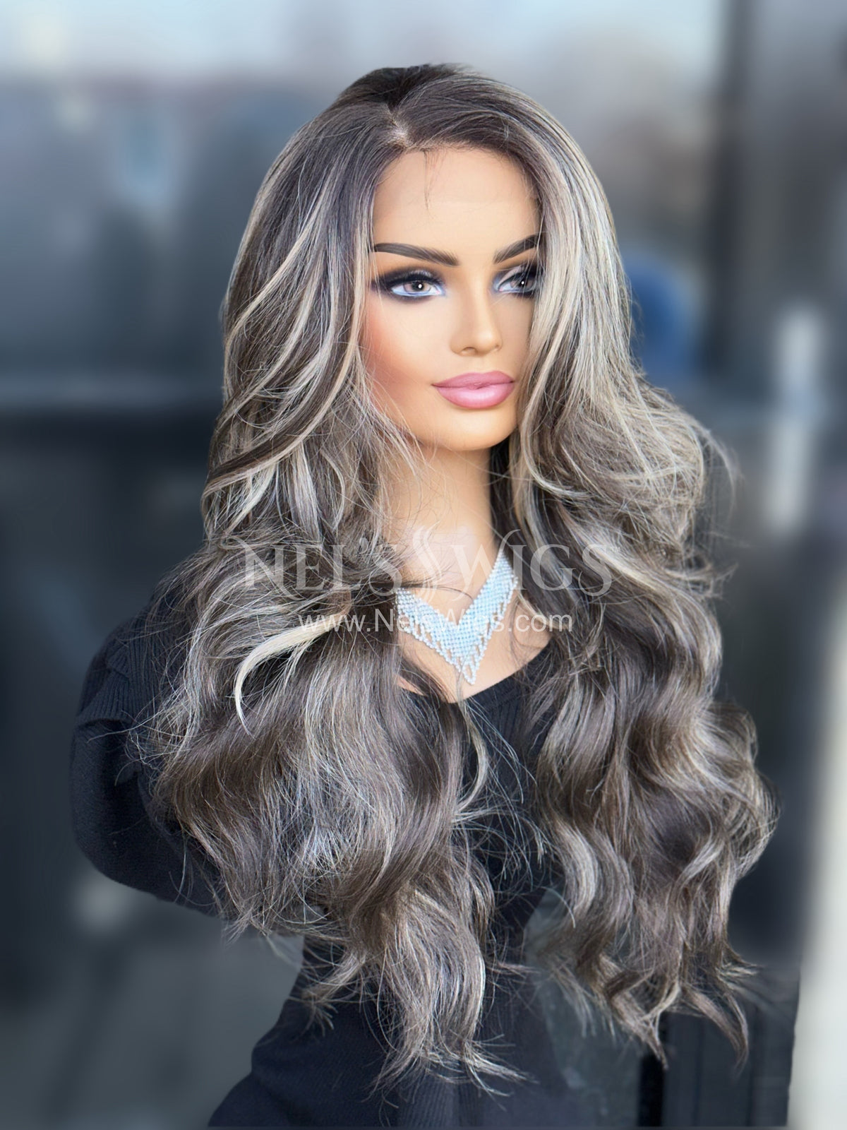 Nina - Highlighted Brunette  - Free Part