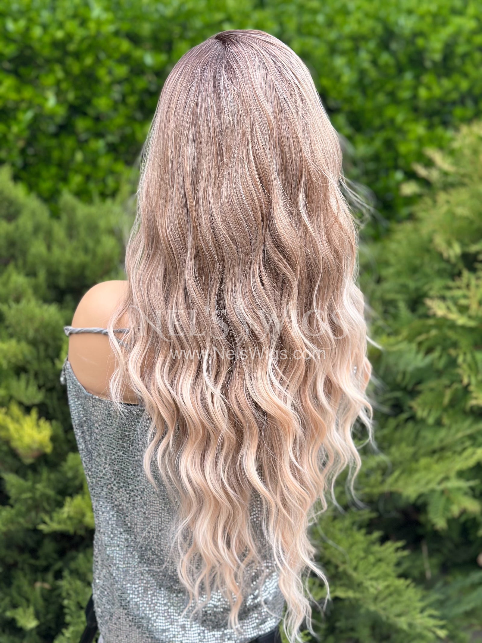 Shauna - Average (Tanya coloring) - Final Sale