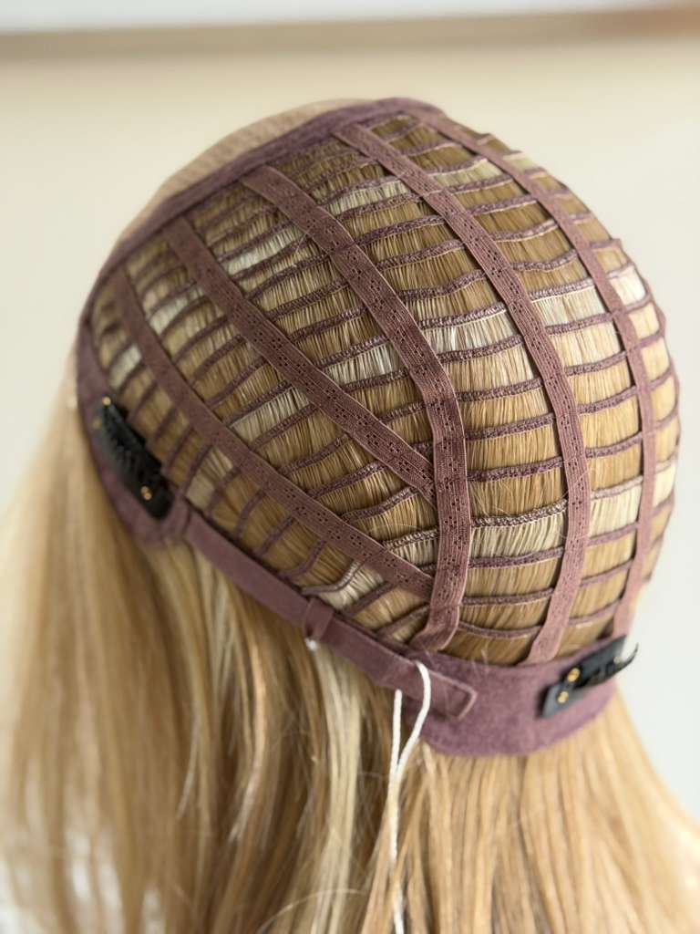 Raquel 02 - Monofilament - Medium Neutral Blonde