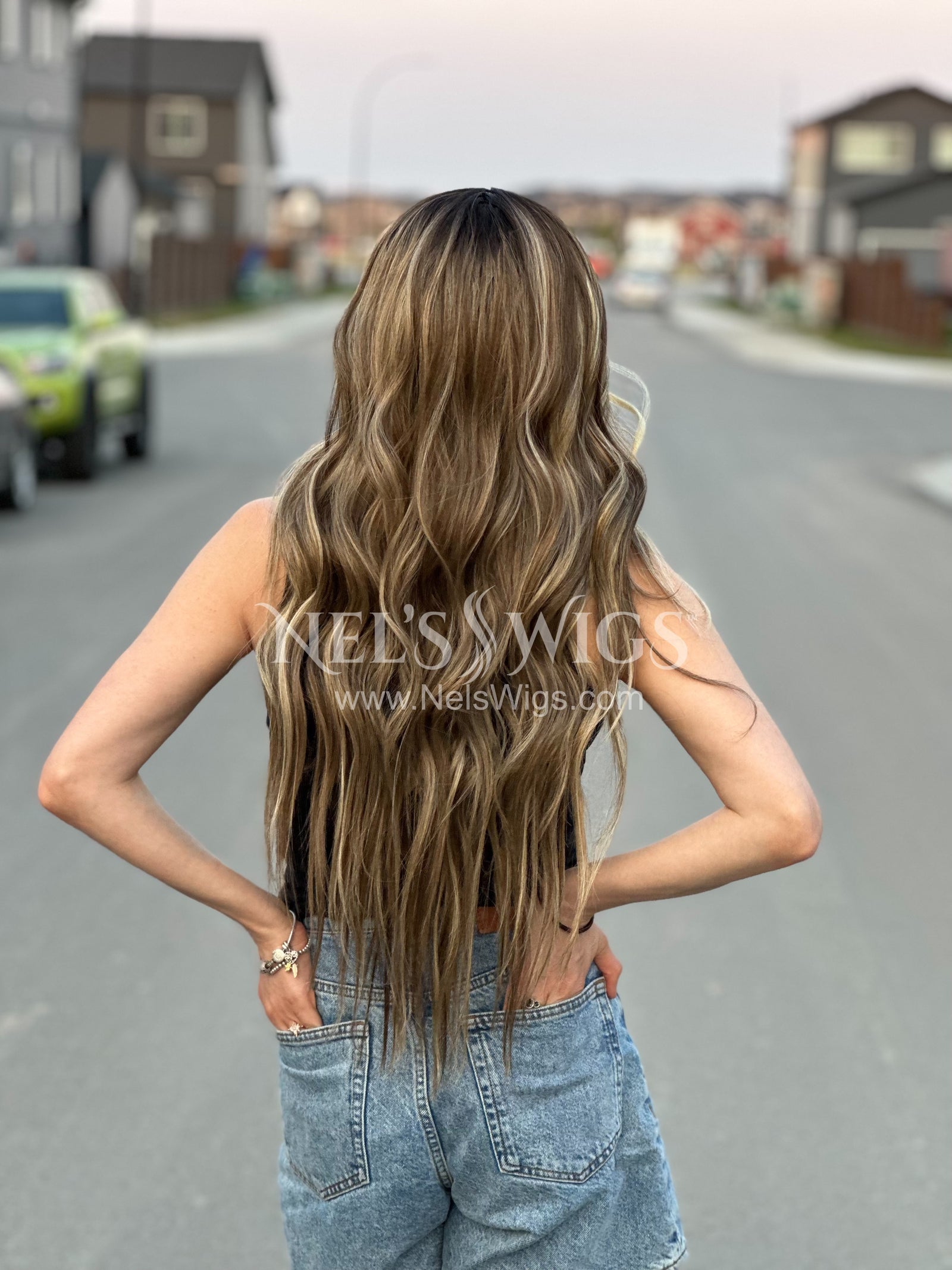 Bianca 01 -  Warm Blonde and Light Brown Mix - Highlighted