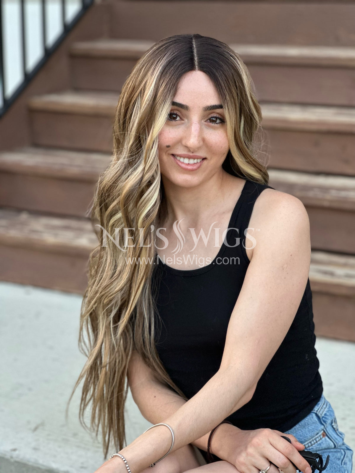 Bianca 01 -  Warm Blonde and Light Brown Mix - Highlighted