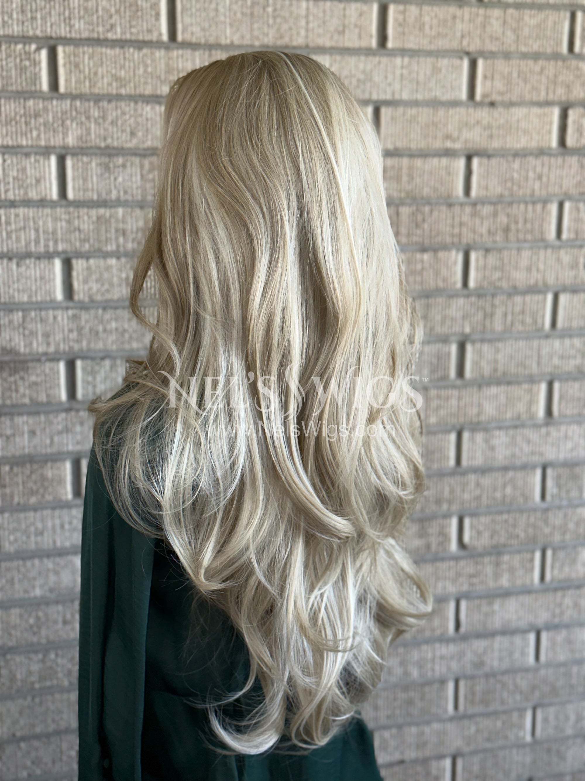 Amelia - Blonde with Highlights - FINAL SALE