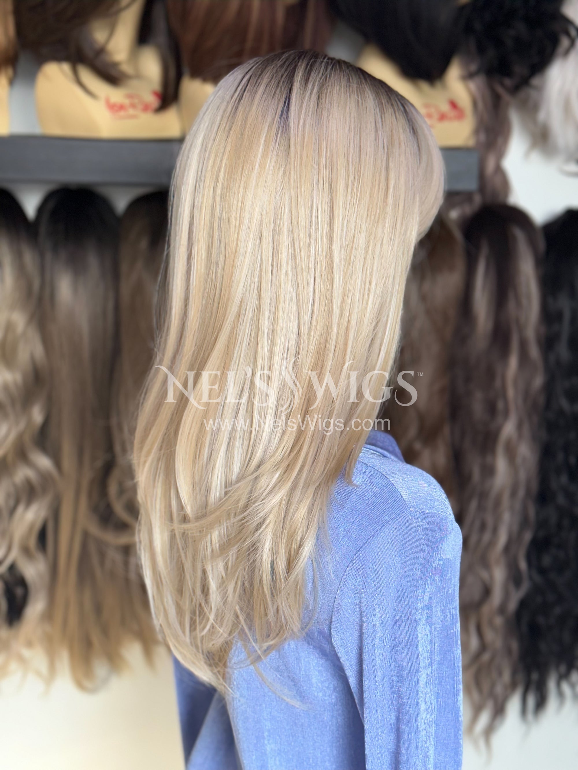 Dolores Blonde Highlighted